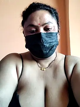 Snapshot of rani130 chatting on 21, 4, 2026 rani130 online show from 21, 4, 2026