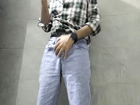 Lustyluckyy online show from 31, 10, 2025