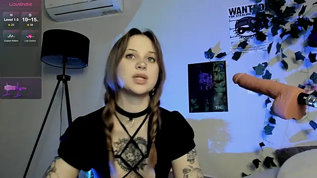 marynixoxo online show from 9, 3, 2025