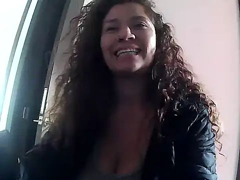 Snapshot of Cielo_carpentier69 chatting on 16, 10, 2025 Cielo carpentier69 online show from 16, 10, 2025