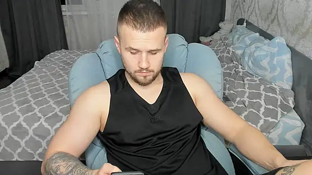 Snapshot of Vladik_b chatting on 19, 2, 2025 Vladik b online show from 19, 2, 2025