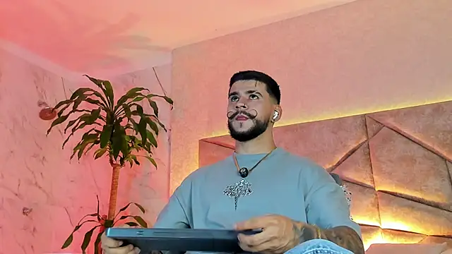 DickGriffith  online show from 28, 9, 2025