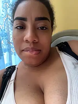 kendrakaramelo online show from 15, 4, 2026