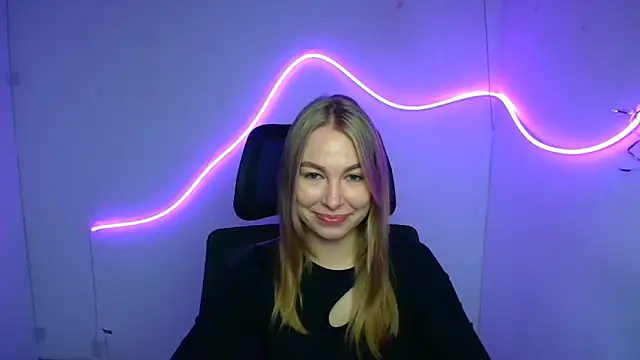 Snapshot of Dana_flowers chatting on 29, 9, 2025 Dana flowers online show from 29, 9, 2025