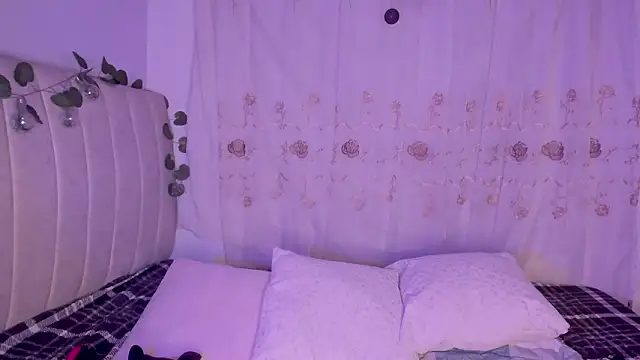 purplelilith3 online show from 10, 2, 2026