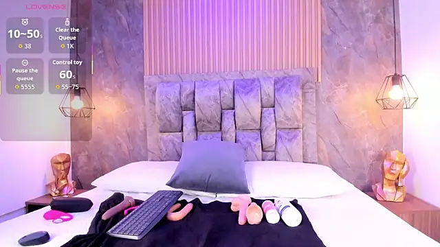 natasha steele online show from 11, 2, 2026