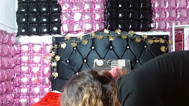 Snapshot of poisondost_hot chatting on 23, 2, 2025 poisondost hot online show from 23, 2, 2025