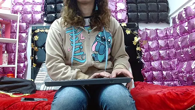 Snapshot of poisondost_hot chatting on 10, 9, 2025 poisondost hot online show from 10, 9, 2025