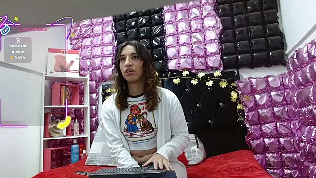 Snapshot of poisondost_hot chatting on 17, 9, 2025 poisondost hot online show from 17, 9, 2025