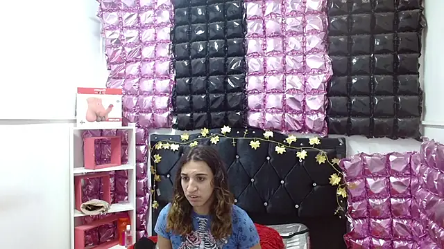 Snapshot of poisondost_hot chatting on 25, 9, 2025 poisondost hot online show from 25, 9, 2025