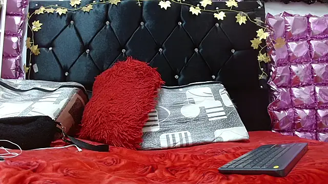 Snapshot of poisondost_hot chatting on 28, 9, 2025 poisondost hot online show from 28, 9, 2025