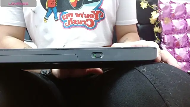 Snapshot of poisondost_hot chatting on 19, 10, 2025 poisondost hot online show from 19, 10, 2025