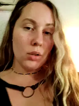 Mona Plus online show from 12, 3, 2025