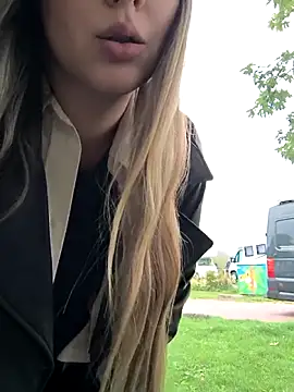 Mona Plus online show from 27, 9, 2025