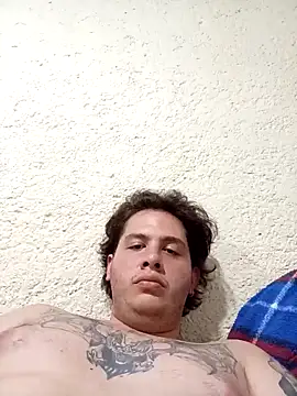 Snapshot of Leo420hot chatting on 3, 12, 2025 Leo420hot online show from 3, 12, 2025