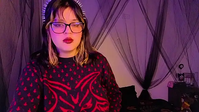 Snapshot of scarleth_shadow chatting on 27, 10, 2025 scarleth shadow online show from 27, 10, 2025