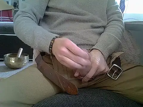 Snapshot of createur34 chatting on 9, 2, 2026 createur34 online show from 9, 2, 2026