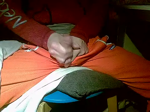 Snapshot of createur34 chatting on 18, 2, 2026 createur34 online show from 18, 2, 2026