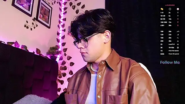 isaac-saenz online show from 28, 2, 2025