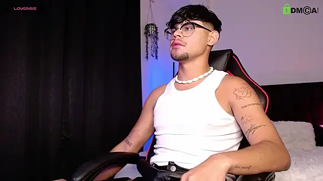 isaac-saenz online show from 9, 9, 2025