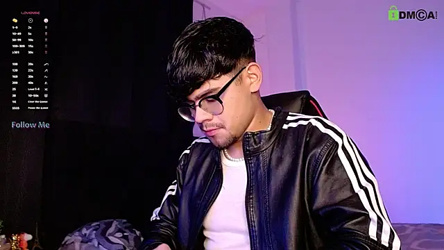 isaac-saenz online show from 7, 11, 2025