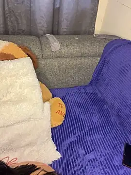 ZafiroKlein online show from 7, 4, 2026