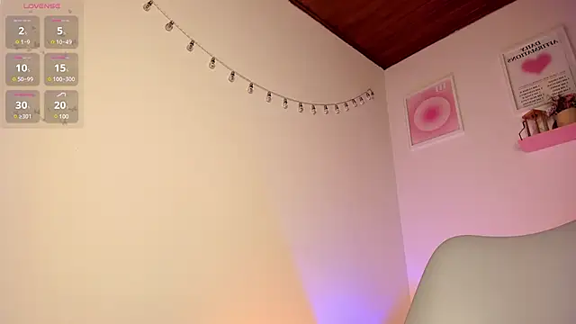 Amygoddess online show from 8, 3, 2025