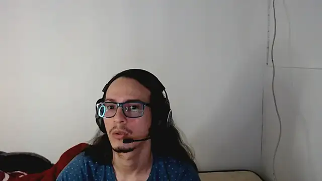 Snapshot of cholitohermoso chatting on 26, 10, 2025 cholitohermoso online show from 26, 10, 2025