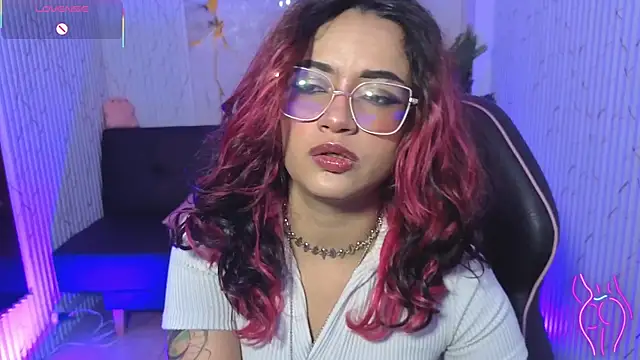 Snapshot of kristen_tay chatting on 23, 4, 2026 kristen tay online show from 23, 4, 2026