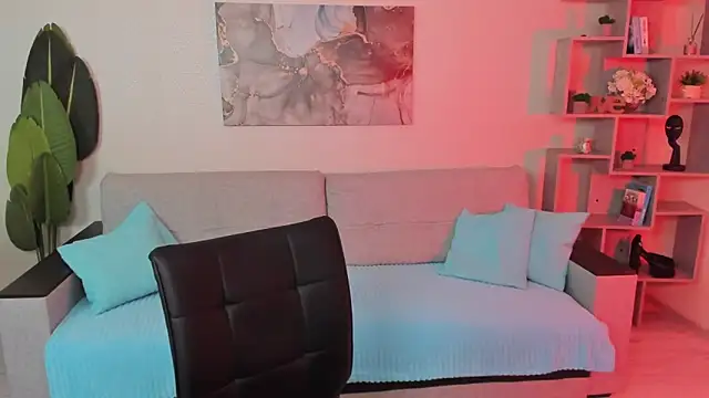 GabriellaMays online show from 22, 11, 2025