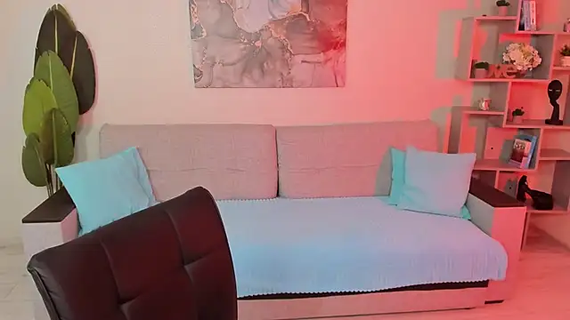 GabriellaMays online show from 3, 12, 2025