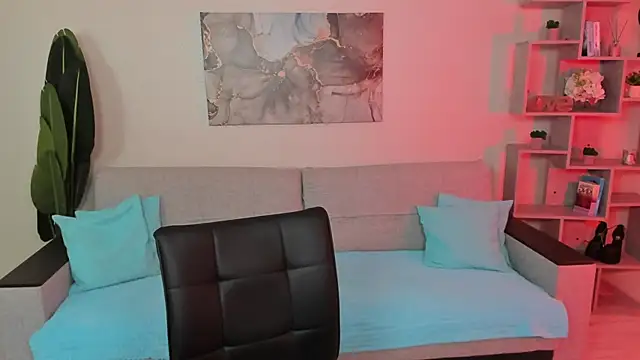 GabriellaMays online show from 16, 2, 2026