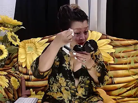 Snapshot of UrSweetClassyPinay chatting on 3, 5, 2026 UrSweetClassyPinay online show from 3, 5, 2026