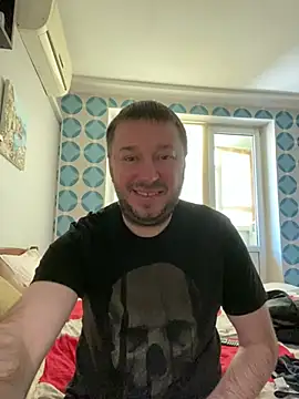 Snapshot of DorianJeday chatting on 28, 2, 2025 DorianJeday online show from 28, 2, 2025