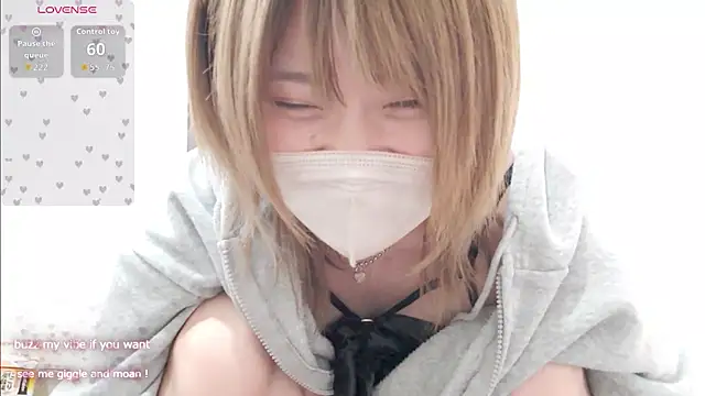Snapshot of FUYU_rain chatting on 20, 4, 2026 FUYU rain online show from 20, 4, 2026