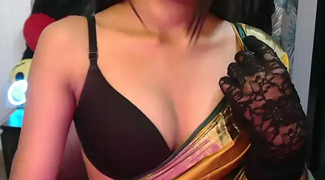 Snapshot of jenifermedow chatting on 6, 3, 2025 jenifermedow online show from 6, 3, 2025