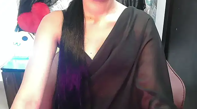 Snapshot of jenifermedow chatting on 8, 3, 2025 jenifermedow online show from 8, 3, 2025