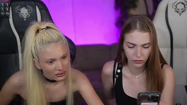 Layla Sweet  online show from 16, 10, 2025