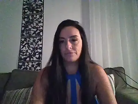 Layla Gilf Mae online show from 21, 3, 2025