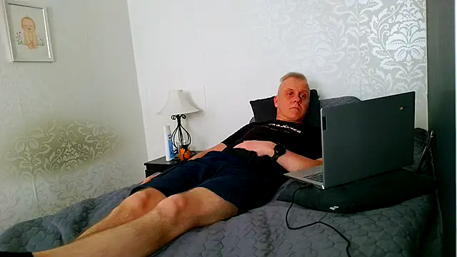 Snapshot of Teemu chatting on 20, 6, 2026 Teemu online show from 20, 6, 2026