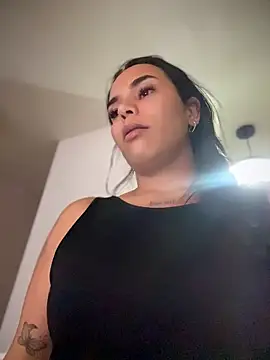 Naatalia online show from 13, 4, 2026