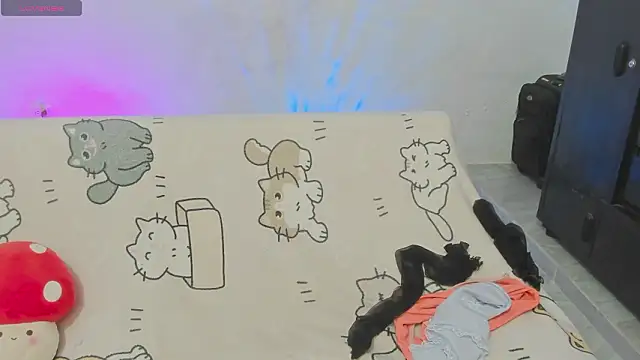 Snapshot of Naoko_7w7 chatting on 3, 3, 2026 Naoko 7w7 online show from 3, 3, 2026