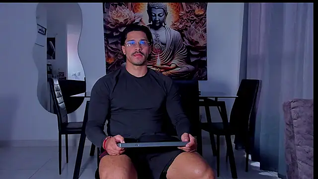 Valentino Dosantos  online show from 4, 2, 2026