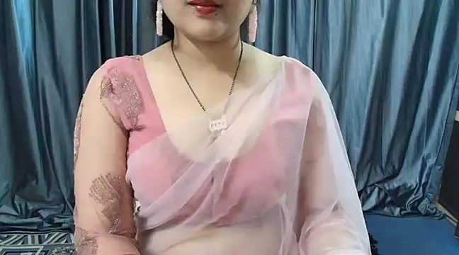 Snapshot of goldiwets chatting on 16, 2, 2025 goldiwets online show from 16, 2, 2025