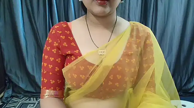 Snapshot of goldiwets chatting on 18, 2, 2025 goldiwets online show from 18, 2, 2025