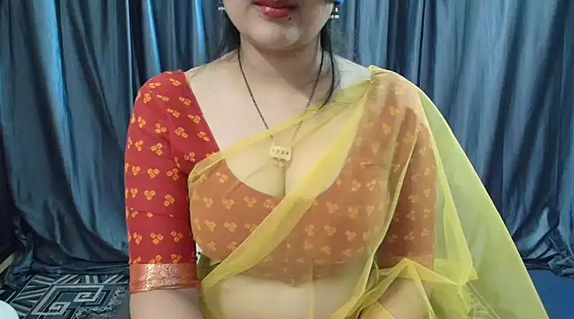 Snapshot of goldiwets chatting on 18, 2, 2025 goldiwets online show from 18, 2, 2025