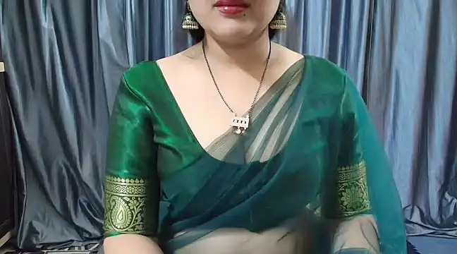 Snapshot of goldiwets chatting on 2, 3, 2025 goldiwets online show from 2, 3, 2025