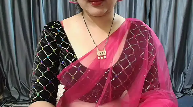 Snapshot of goldiwets chatting on 5, 3, 2025 goldiwets online show from 5, 3, 2025