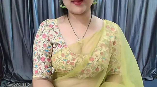 Snapshot of goldiwets chatting on 11, 3, 2025 goldiwets online show from 11, 3, 2025