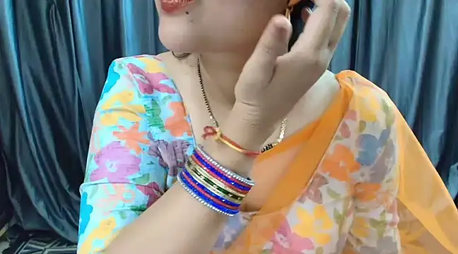 Snapshot of goldiwets chatting on 14, 3, 2025 goldiwets online show from 14, 3, 2025